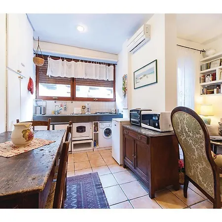 Two-bedroom In Rm * Rome